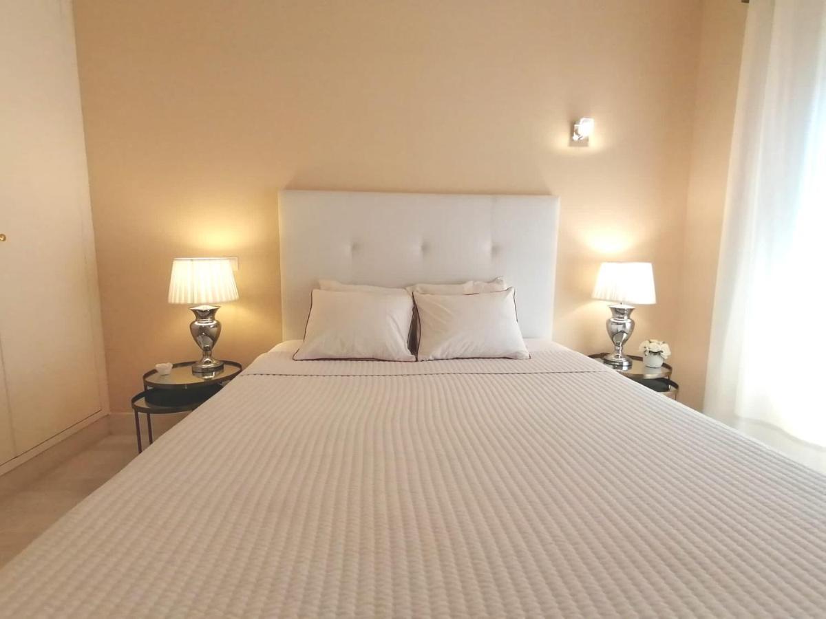 Beachfront Seaview Litoralmar Apt, Fast Wifi, Airco, Pool, Private Parking Portimão Exterior photo