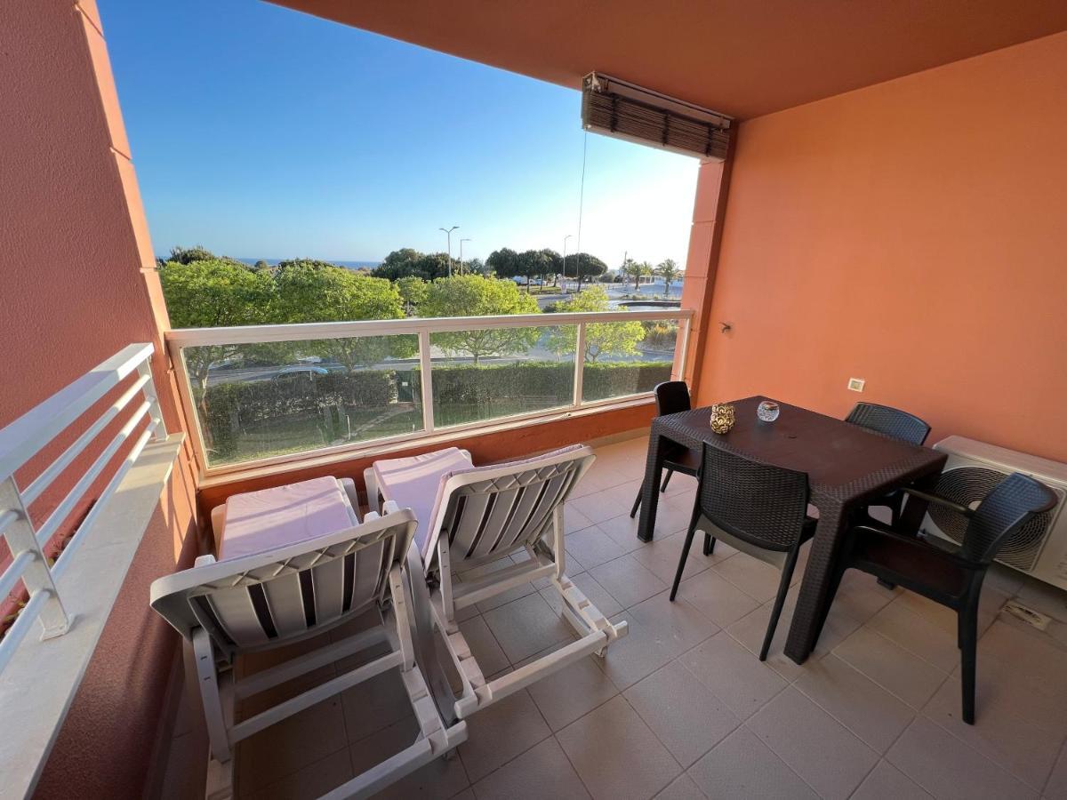 Beachfront Seaview Litoralmar Apt, Fast Wifi, Airco, Pool, Private Parking Portimão Exterior photo